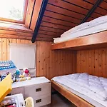 8 Person In Logstor-by Traum * Logstor