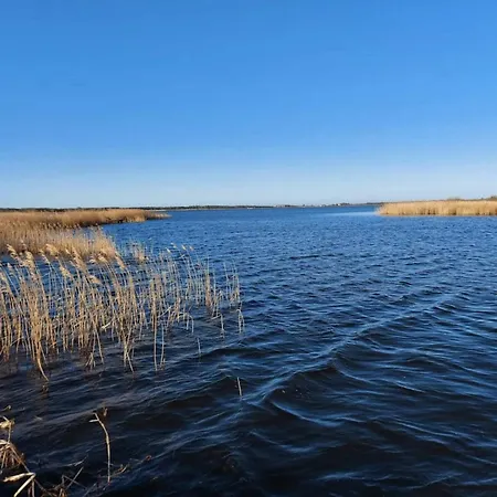 8 Person In Logstor-by Traum