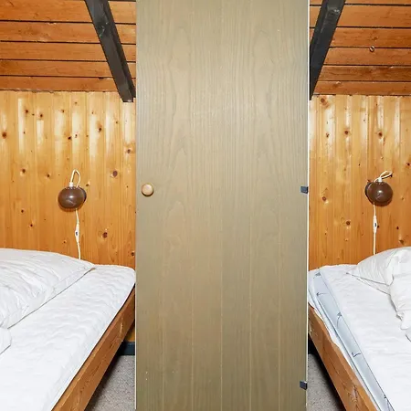 度假居 8 Person In Logstor-by Traum